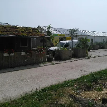 Konukevi Rastlinky.sk Greenhouse Guestrooms Bratislava