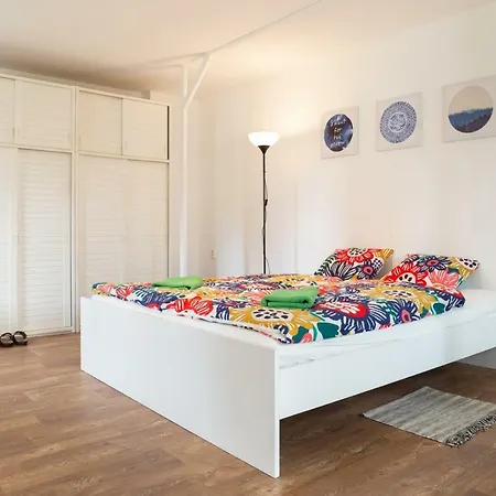 Konukevi Rastlinky.sk Greenhouse Guestrooms