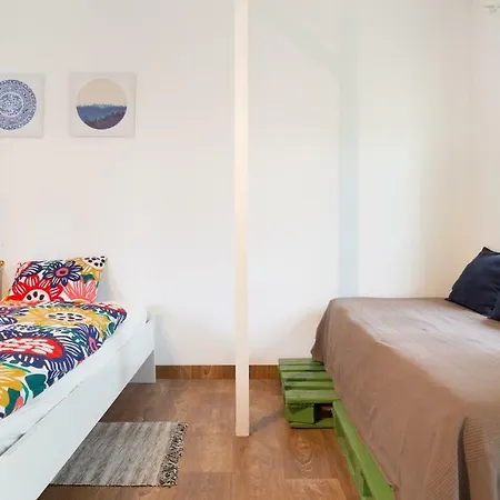 Rastlinky.sk Greenhouse Guestrooms Gæstehus
