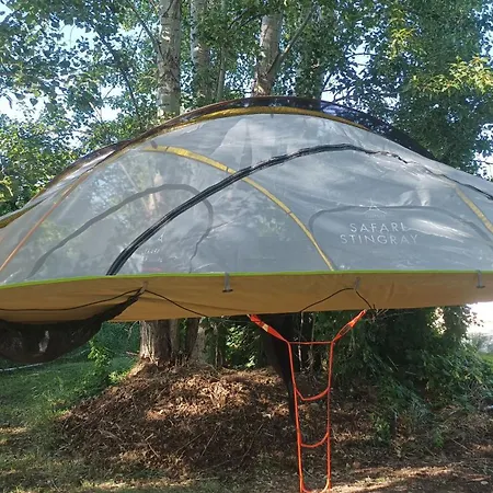Rastlinky.sk Greenhouse Guestrooms Konukevi